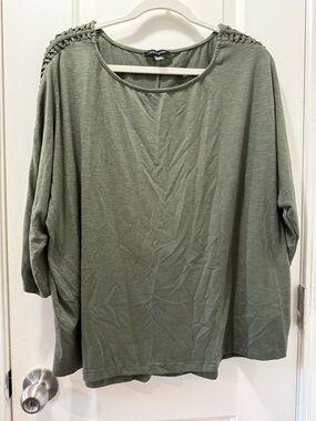 Cable & Gauge Olive Green Braided Shoulder Tunic